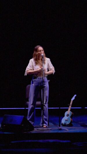 Ingrid Michaelson Instagram - @ingridmichaelson took the stage for a quick set after last night’s performance of @notebookmusical on Broadway — singing a stripped-down rendition of her new song “Backyard” from her latest album ‘For the Dreamers.’ ☀️