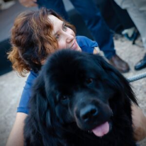 Isabel Díaz Ayuso Instagram - Los perros son un regalo del cielo.