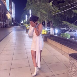 Isha Sharma Instagram - 🤍
•
•

Outfit 👗
@ikichic_official .
Style by - @styleitupwithraavi