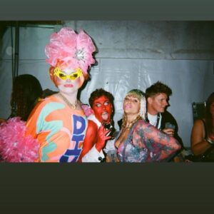 Jaime Winstone Instagram - Summer part 3 (special twisted sistas edition)⚡️💕❤️⚡️💕❤️⚡️💕❤️⚡️💕💕