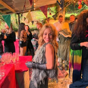 Jaime Winstone Instagram - Summer part 3 (special twisted sistas edition)⚡️💕❤️⚡️💕❤️⚡️💕❤️⚡️💕💕