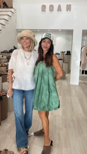 Janet Gunn Instagram - What a beautiful vibe here @roamwears store located at the Beverly Glen Center.
If you live in LA and you want a fabulous experience to check out some really cool brands that are so well curated by founder Kay Sides, then definitely check it out!!
Super fun time and always enjoy the incredible designs that she keeps rolling out. They’re always so good 🙌🏻 
❤️ my hat!!! And the Roam Team🙏
So grateful to be part of the team since #day1 
#womenwhoroam #roamwears #roamwithus #beverlyglencenter #sustainablefashion #womenentrepreneurs #alohaspirit