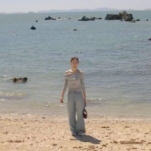 Jang Hui-ryeong Instagram - 순이랑 첫 바다🌊