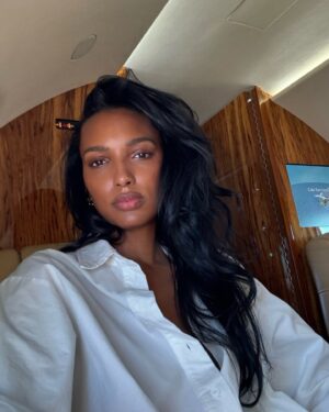 Jasmine Tookes Instagram - What’s that one saying about catching flights…?