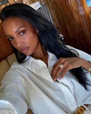 Jasmine Tookes Instagram - What’s that one saying about catching flights…?