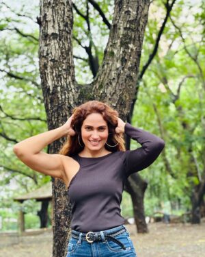 Jaswinder Gardner Instagram - “Collect moments, not things, for joy is the true treasure. ✨”
.
.
📸 @_nitinpandeyy 
.
.
#jaswindergardner #actress #happytuesday #momentsnotthings #joyfuljourney #livewithpurpose #findhappiness #treasurelife #simplejoys #tuesdaymood #mindfulmoments #createyourjoy #tuesdayvibes #tuesdaymotivation #tuesdaythoughts #tuesdaymood #transformationtuesday #tuesdayfeels #tuesdayinspiration #tuesdaytip #tuesdaytruth
