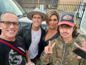 Jennifer Gimenez Instagram - Last night @timryandopeman and I had the best time at our dear friend’s @joeyfeldmanartist grand opening of his new art gallery. We are so proud of you Joey. We Love you. I got to say last night was so much fun seeing so many friends from 10, 20, 30  years ago. So much love, laughter, celebration and real talk from everyone. The vibes were so high, It was infectious. @annabdavid I love you and am so proud of you for all things. The Cody reunion was on point, like as if time stood still and it was 23 years ago. Oh that was one of the greatest times, years of my life. @seanjameshair decades of love, support, laughter, tears and honesty. I love you and @isaurocummins so much. @wesgeer our music, whisperer, our brother, we love you Wesy. We miss you already. @noahweiland2 omg you made our night seeing your beautiful face. I know you made Tim’s night. We love you so much. You are our family! @addictionrecoveryebulletin conversations with you are one of my favorite things in this world. We love you so much. I can’t express the love we have for all that were there last night.