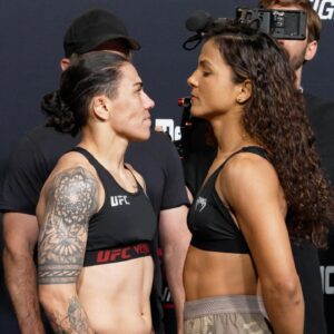 Jéssica Andrade Instagram - Intensity in the faceoff for the all-Brazil battle with Jessica Andrade vs. Natalia Silva 🔥 #UFCVegas97

🔗 FULL INTERVIEW IN BIO