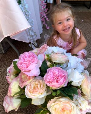 Jessica Thivenin Instagram - Happy Birthday LEEWANE . 3 ans de notre princesse 🎈🎂♥️