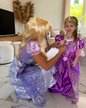Jessica Thivenin Instagram - Happy Birthday LEEWANE . 3 ans de notre princesse 🎈🎂♥️