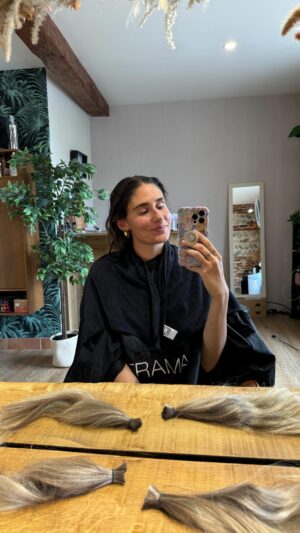 Jesta Hillmann Instagram - Alors ? 😃😃😃😃😃

Merci la queen de la coiffure comme d’hab @mariemonpetitsalon ! 

Prestation offerte*