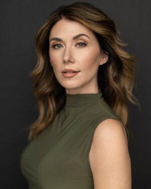 Jewel Staite Instagram - Personality #460

📸 @karolinaturekphotography 
@headshots_by_karolina 

@swankmakeup