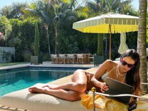 Actress Jordana Brewster HD Instagram Photos and Wallpapers September 2024