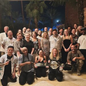 Joselyne Edwards Instagram - Felicidades, @bulletvalentina Estoy muy feliz por ti. Sé cuán duro trabajaste por esto. Eres una gran persona, y es un gran honor ser parte del #teambullet 🏆💪🏾🔥