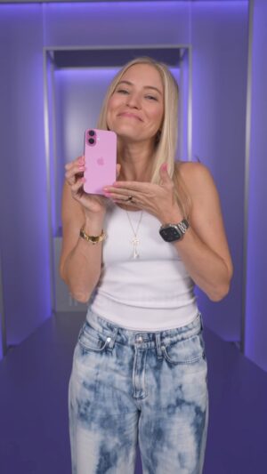 Justine Ezarik Instagram - All iPhone 16 and 16 Pro Colors!