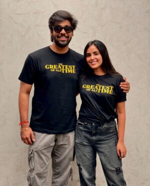 Kanmani Manoharan Instagram - #GOAT fdfs ✔️ @kanmani_manoharan 🌟
@aswathinkanmani ✨
📸 @anchor_azhar 😁

Thanks @meesakar for this lovely #TheGreatestOfAllTime tees 💯🤟🏼 We love it ! Guys do check them out ! 

#TheGOAT #ThalapathyVijay #Thalapathy #thalapathyisthegoat #aswathinkanmani #vjaswath #kanmanimanoharan✨ #aswathchandrasekar #venkatprabhu #couplegoals