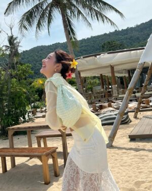 Kanyaphak Pongsak Instagram - 🌼🌸 | @meskmuse