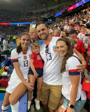 Kara Keough Instagram - Alex,
I don’t know crap about soccer, but watching you play the last 17 years has felt a lot like witnessing a hero’s journey. I’ve cheered along as you’ve taken on the gauntlet that has been your life and earned genuine respect from a wider and wider circle, until the whole world couldn’t help but tip their cap to you. A salute to a trailblazer who does so much for sports, for women, for girls, but also for her friends and family. Being really really really really good at soccer is only the 70th best thing about you, but last night, as you walked off the pitch, I looked around at a stadium full of crying and smiling little girls. I watched moms and dads hugging their daughters, reassuring them - “It’s okay, it’s gonna be okay.” And they’re right. Because of you and all that you’ve done on and off the field, it IS gonna be okay. So while a stadium full of little dreamers saw their hero hang up her boots last night, they’ll soon see that this doesn’t mean you’ve taken off your cape. Can’t wait to see what you do next, Al.