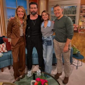 Kara Tointon Instagram - Thanks for having us @thismorning  to talk about The Teacher. @benshephardofficial @catdeeley 😚