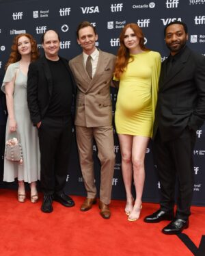 Karen Gillan Instagram - COMING SOON! ‘The Life Of Chuck’ and ‘untitled baby’ 

@tiff_net @gettyentertainment 

Styling @msjordanjohnson 
Make up @allanface 
Hair @davidvoncannon