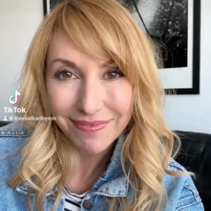 Kari Byron Instagram - Time for more submissions from my home state! NationalSTEMFestival.com

#crashtestgirl #karibyron #mythbusters #stem #steam #sciencefair #nationalstemfestival2025 @explr_media  @nationalstemchallenge