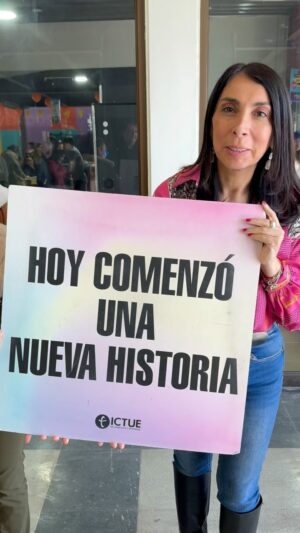 Karla Rubilar Instagram - “Hoy comenzó una nueva historia” 
Agradecer al Pastor Chaparro por su invitación a @ictueoficial 
Oramos juntos y sentí mucho mucho cariño este domingo de hermanos en la fe. Hoy es tiempo de “Cielos Abiertos”. 
#DiosEsFiel #MasQueVencedores