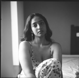 Karthika Muralidharan Instagram - A gentle light of yesterday found a 27 yr old me embraced in a soft hue dancing in an empty house.
 
@devpriyamohata & I found a hopeful echo of possibilities in my empty childhood home. 
A fleeting moment of comfort captured on film, whispering secrets of my home that still feels like a dream