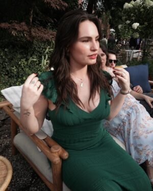 Kathryn Gallagher Instagram - and I think about summer all the beautiful times !!!!
