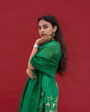 Kavya Sriram Instagram - 💚 
 .
Wearing @_deepthee_ 🤍
Shot by @palaniappansubramanyam