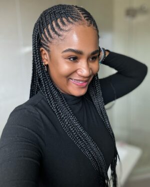 Keke Mphuthi Instagram - This was absolutely without a doubt an easy pic for me … love everything about braids and when I saw this french from a tiktoker called @fufu_the_hairdresser  I took it with me and ran to @lillyshair_  to challenge her to pull it off.

Basically what I got VS what I asked for was spot on🫶🏼🤍 
Black girl magic ✨ 

#hair #braids #cornrows #tribal #tribalbraids #fusion #insta #instagram #instagood