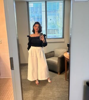 Khatia Buniatishvili Instagram - Thank you, Seattle, for such warm welcome ❤️
Our nights were not that sleepless and days were filled with sun and rain and your smiles 🌈