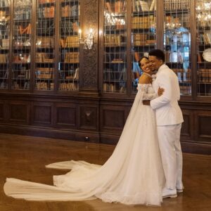 Kiana Madeira Instagram - My earth angel. Happy one year anniversary since being married!! In every lifetime it’s me & you. I love you so much @lovelladamsgray 💜 Thank you, Jesus! 🙏🏽✨🦋🐢💍

#LetsGrowOldAndAdamsGrayTogether 👵🏽🧓🏾