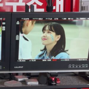 Kim Ji-eun Instagram - 🍀   ⛑️ = 🧡🫧