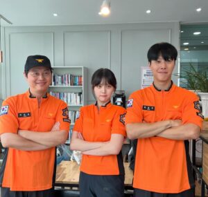Kim Ji-eun Instagram - 혜릉동 지킴이 🚑