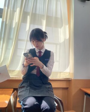 Kim Ji-eun Instagram - 모음이 모음zip.(1)