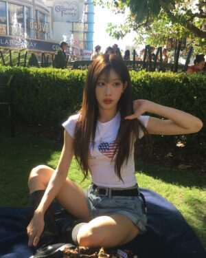 Kim Jung-eun Instagram - ☀️