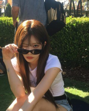 Kim Jung-eun Instagram - ☀️