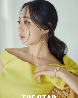 Kim Min-jung Instagram - -
#THESTAR