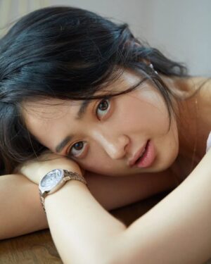 Kim Min-jung Instagram - -
'내가 사랑하는 mood '

#THESTAR , B-CUT