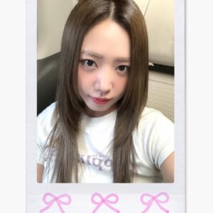 Kim Nam-joo Instagram - 8월끝자락과 9월초 🍃🍂

Ps.예쁜사진 감삼댜
