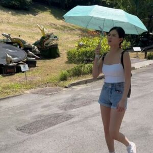 Kimberly Chia Instagram - Went to the Taipei Zoo and these are all the photos I got because it was toooo HOT! (See last slide🥵)