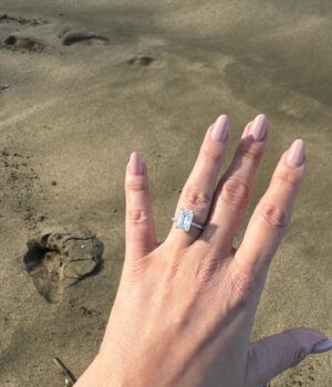 Kristen Doute Instagram - i’m wrapped around your finger like this ring i’m wearing 💍 🤟🏽 out of the all the fish in the sea, you chose me 🥹

(and thank you to our bestie @kylechandesign for creating the most beautiful ring!!)