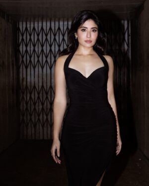 Kritika Kamra Instagram - ☕️🖤

Makeup: @miimoglam 
Hair: @little_hair_poetry 
Dress: @normakamali
Jewelry: @ayanasilverjewellery
Heels: @louboutinworld 
Styled by @humairalakdawala 
Photos : @dinesh_ahuja 
Managed by @divijakrishnaswami