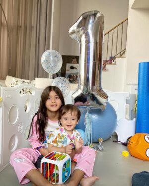Kullanat Preeyawat Instagram - Happy Birthday to my beautiful son, it’s your very first birthday and I couldn’t possibly love you any more than I already do. We love you very much. ❤️🩵🩷💚 #jacobdwinter #เจคอร์ปวินเทอร์