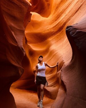 Kylie Liya Page Instagram - In no particular order : 🚘⛰️
📍Chicago | Lollapalooza 
📍Kansas City | Eh 
📍Colorado | Casa Bonita/ Georgetown 
📍 Utah | Zion National Park 
📍 Arizona | Grand Canyon/ Page 🌵 
📍 Nevada | Vegas baby🎲 
FINAL DESTINATION: L.A.🌴
Imma keep on dancing down in West Hollywood💕🐴