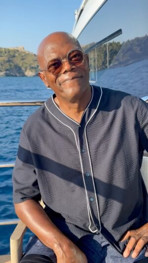 LaTanya Richardson Jackson Instagram - If you’re a US citizen and abroad, you can vote in US elections! Visit votefromabroad.org to learn how to register to vote.
@votefromabroad @samuelljackson