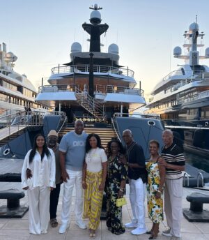 LaTanya Richardson Jackson Instagram - A summer of extraordinary fun! 🌊🌅🙏🏾 

Grateful for these memories with family and friends! 

Happy long weekend to all 💙💙💙🇺🇸