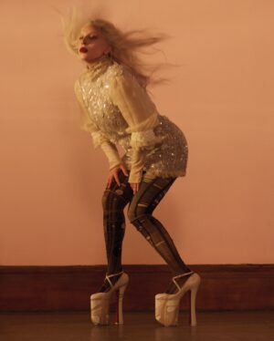 Lady Gaga Instagram - @VogueMagazine October 2024, inspired by Folie à Deux

Written by @JonathanVanMeter
Photography by @EthanJamesGreen
Fashion Editor @Alex_Jordan_Harrington
Hair by @FredericAspiras
Makeup by @SarahTannoMakeup
Nails by Kim Truong 
Tailoring by Hailey Desjardins & Egle Paulauskaite
Produced by Connect The Dots
Set Design by Marla Weinhoff
Global Entertainment Director @SergioKletnoy