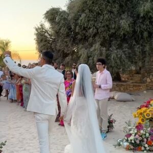 Larissa Gacemer Instagram - Yaskoforever 💫✨💍 Mutluluklar canlar !! @yasyilmaz ve @iskotutuncu 💘