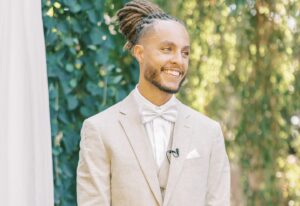Latonya Williams Instagram - Celebrating one year of being your Mrs. Smith 💍👰🏾‍♀️🤵🏽‍♂️✨08/17/23✨

Feels like more than a year - time really does slow down when I’m enjoying every moment with you @ksmith.vision. 

Thank you for being even better than any man from my dreams✨

My favourite parts so far have been constantly making you laugh and (almost) having your baby 😄😘

❤️❤️❤️❤️❤️

Flawless hair by my wonderful and talented friend @aliciastyleshair all-day glam makeup by @afterglowstudios and my NAILS 💅🏾 @gelled.byjenny 

Shout out to @sorbett_piano_quintet for our beautiful ceremony music (SO GOOD)

Still can’t believe we pulled this off in such a short time frame @thi.williams - then again, I have you as a mother 😘

#wedding #weddinganniversary #areallovestory